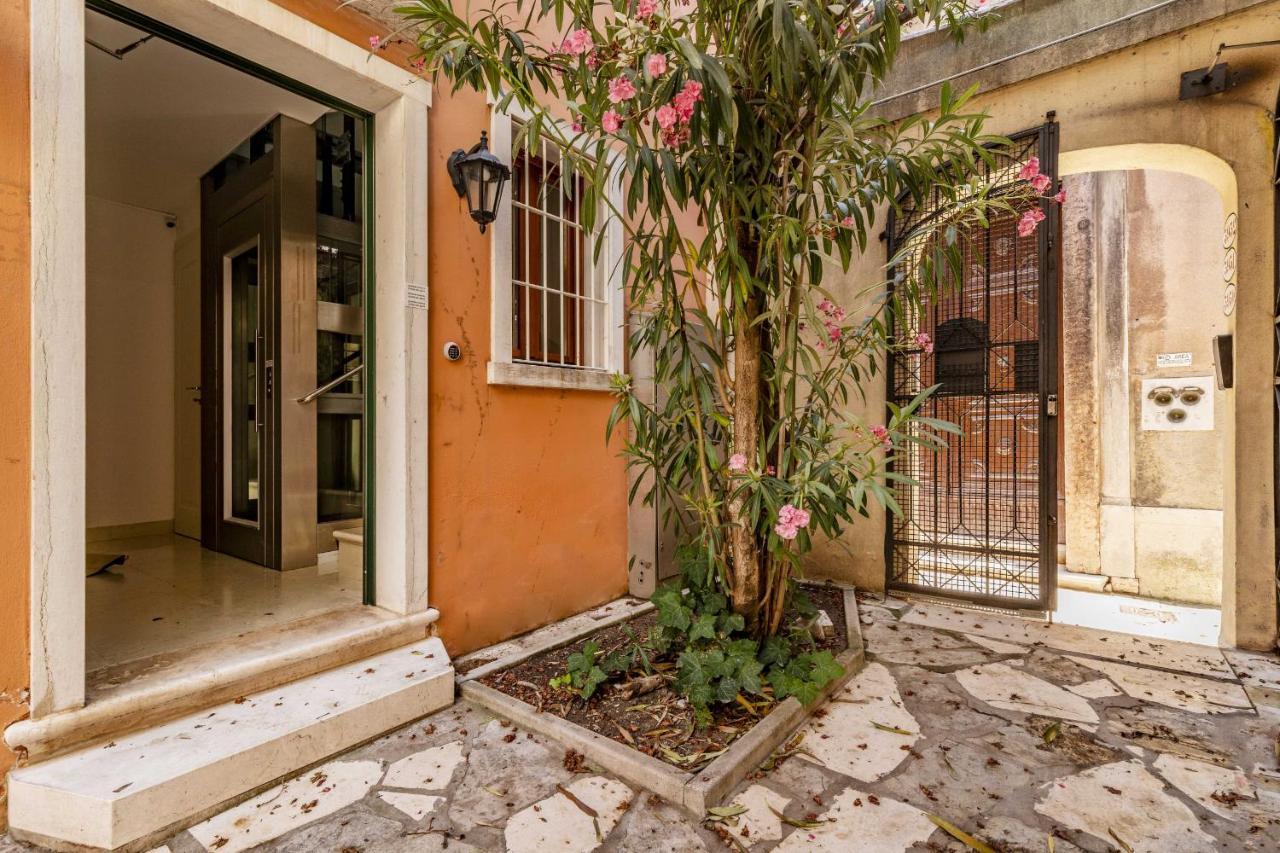 Ca' San Carlo Residence By Wonderful Italy Venecia Exterior foto